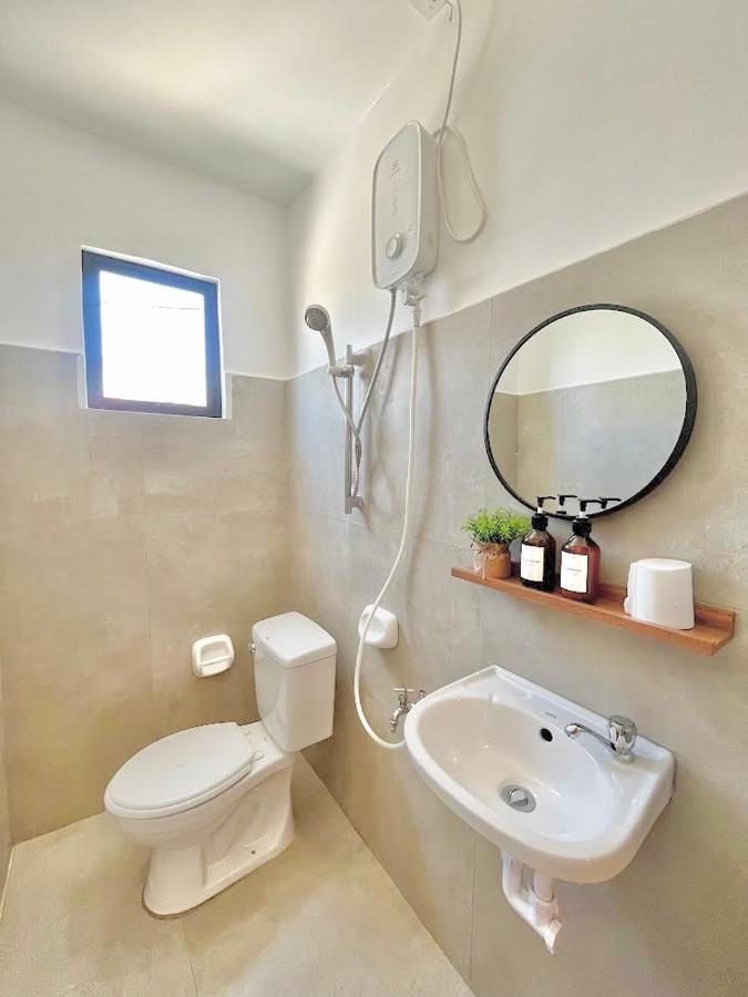 New Modern Suite Near Airport & Beach Sudtungan Exterior photo
